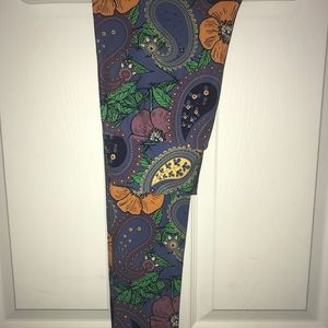 LulaRoe One Size Leggings
